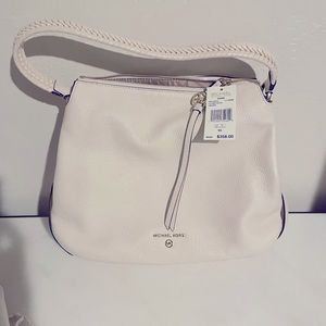 MICHAEL KORS ~ Grand Large Hobo Shoulder Leather Bag ~ Light Cream ~ NWT!